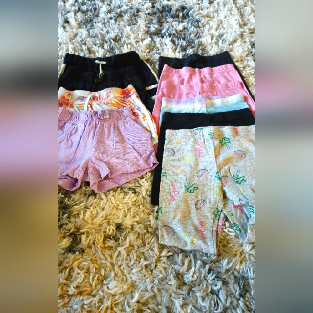 9 pairs XS shorts